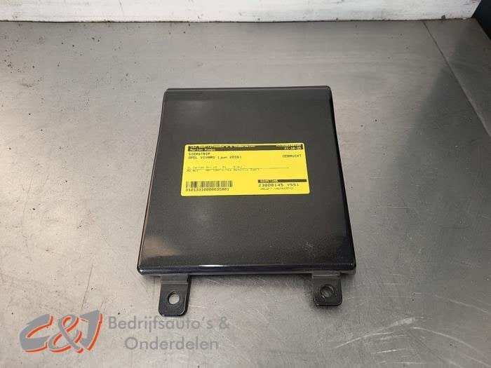 Sierstrip van een Opel Vivaro, Gebruikt, -, -, Opel