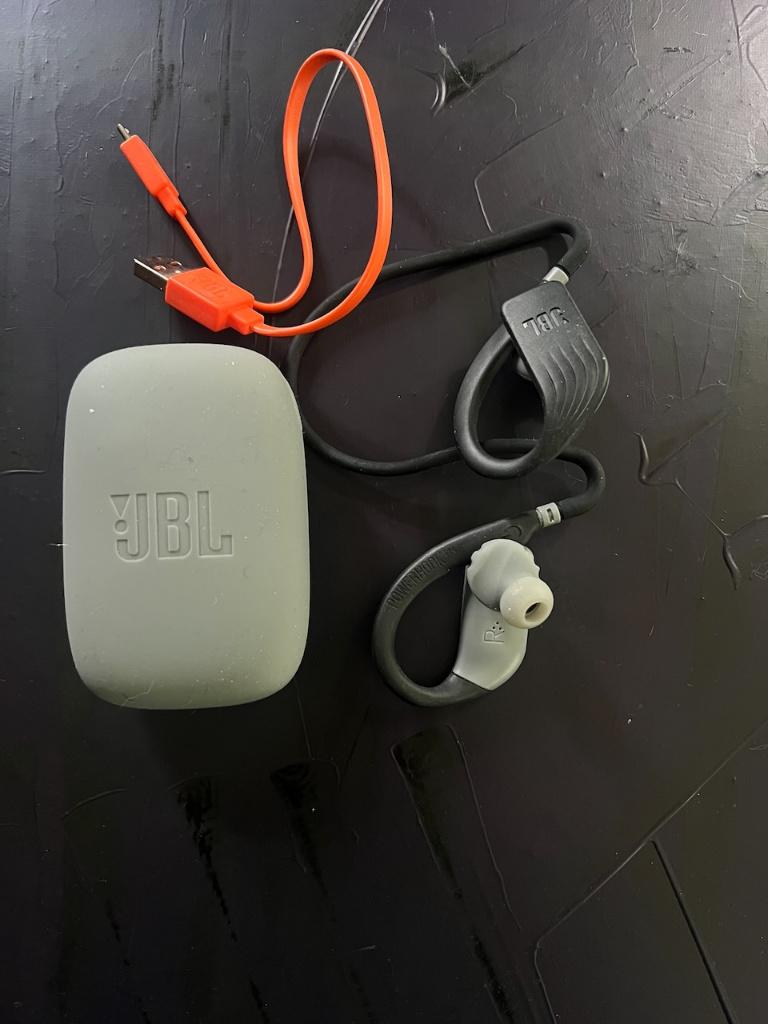 JBL waterdichte oordopjes voor zwemmen, Ophalen, In-ear, JBL, Zo goed als nieuw