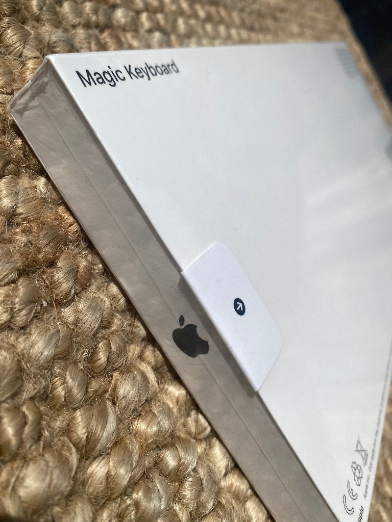 Apple Magic Keyboard AZERTY NIEUW!, Computers en Software, Ophalen of Verzenden, Draadloos, Apple, Oplaadbaar