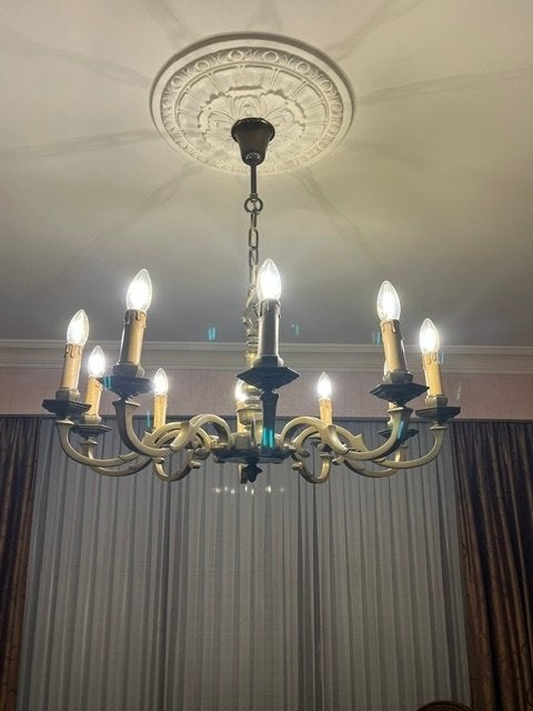 LUCHTER IN MASSIEF BRONS, Huis en Inrichting, Lampen | Kroonluchters, Ophalen, Gebruikt, Klassiek, E14 (klein)