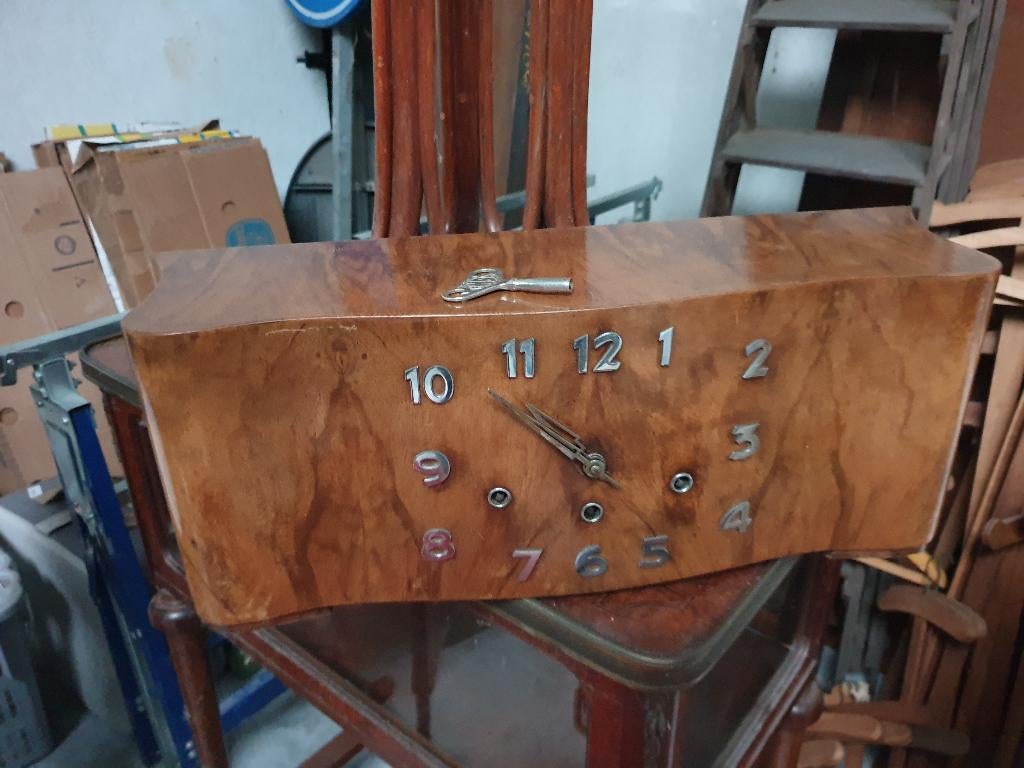 Art deco Westminster klok 3 sleutelgaten, Ophalen