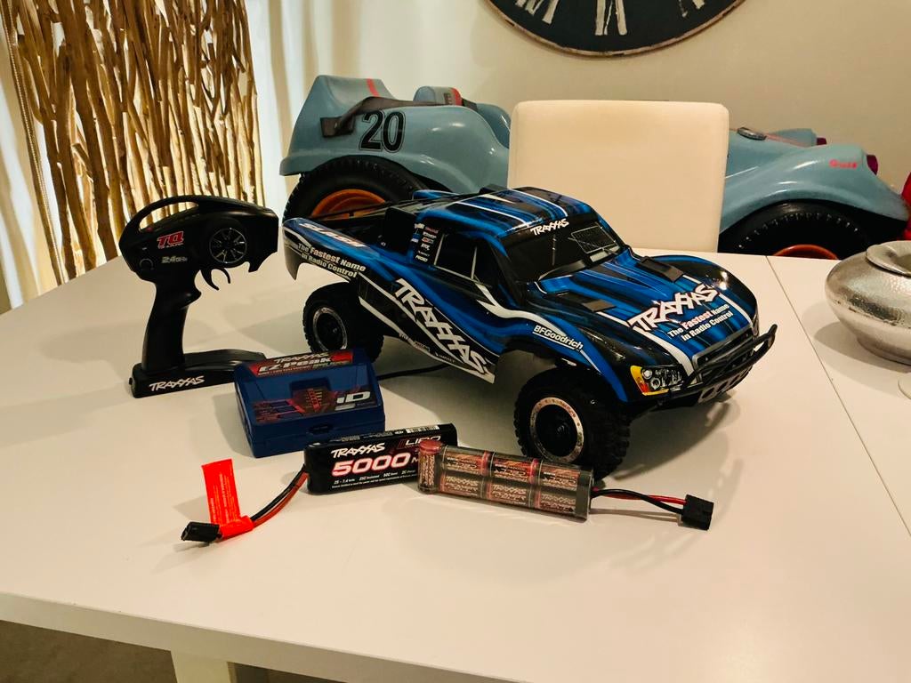 Traxxas Slash 1/10 Short Course – état neuf –, Enlèvement, Comme neuf
