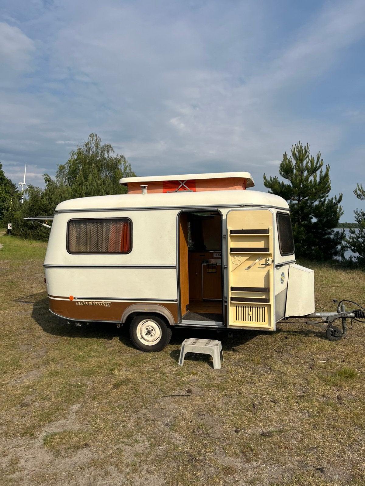 Eriba touring familia 1981, Caravans en Kamperen, Caravans, Particulier, Eriba