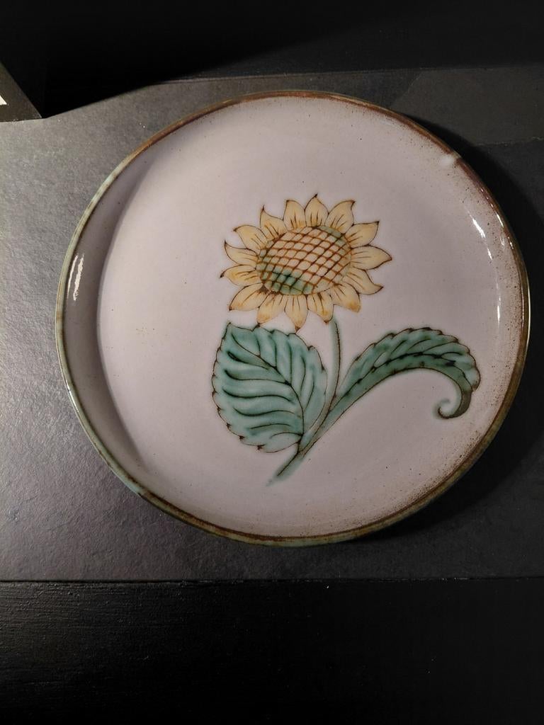 Assiette Vallauris Tournesol, Enlèvement ou Envoi