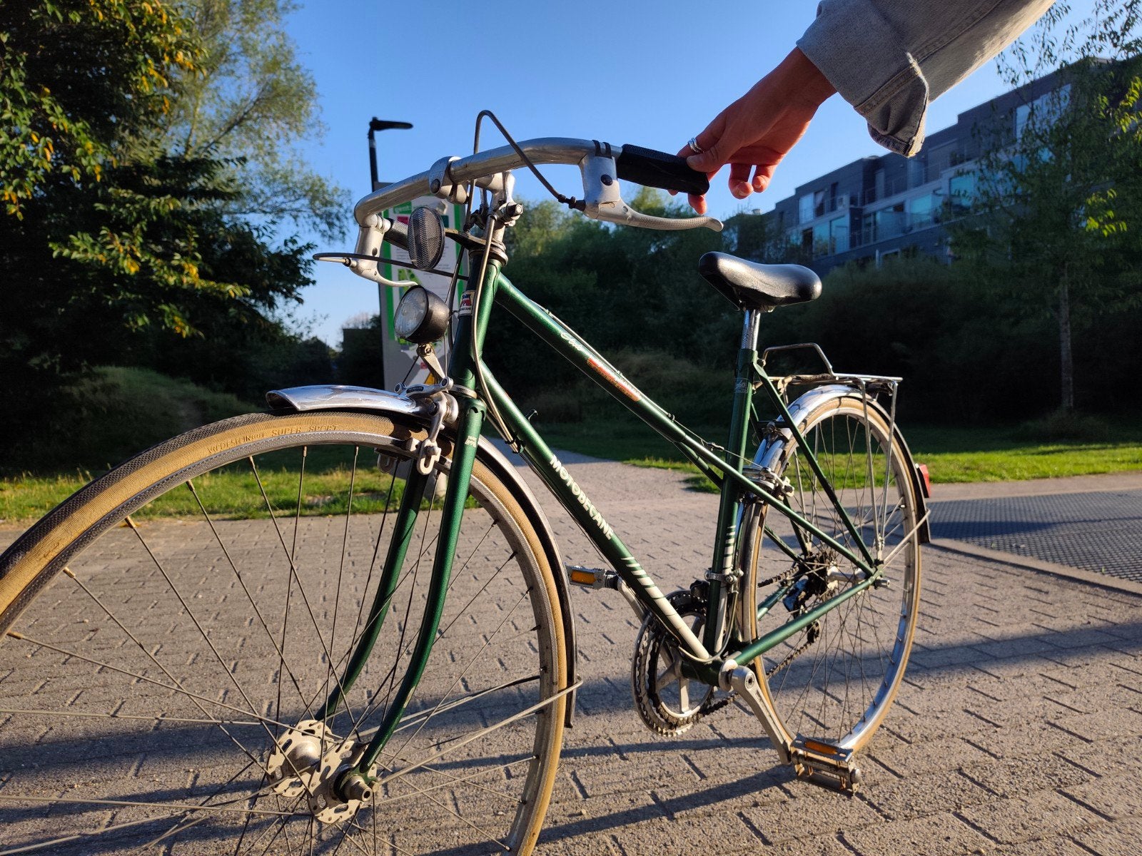 Motobecane Touring vrouwenfiets kleine maat, Fietsen en Brommers, Fietsen | Oldtimers, Motobecane, Jaren '60 of nieuwer, Velgrem
