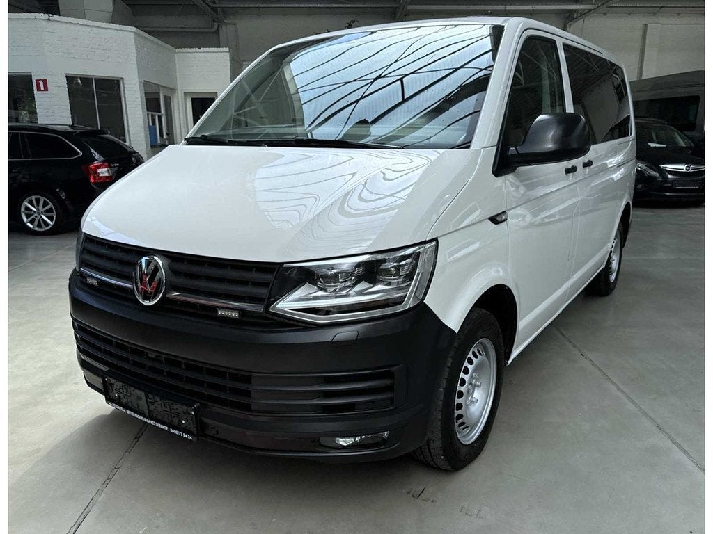 2017 Volkswagen Transporter Kombi 4x4 Minibus, Auto's, Automaat, Monovolume, Gebruikt, Euro 6