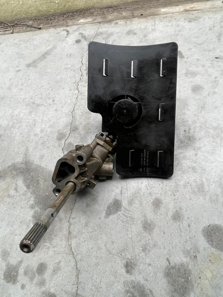 VW Corrado / golf mk2 G60 oliepomp, Auto-onderdelen, Ophalen of Verzenden, Gebruikt, Volkswagen