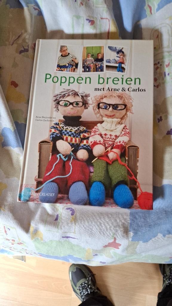 Boek,poppen breien, Hobby en Vrije tijd, Ophalen, Nieuw, Breien, Patroon of Boek