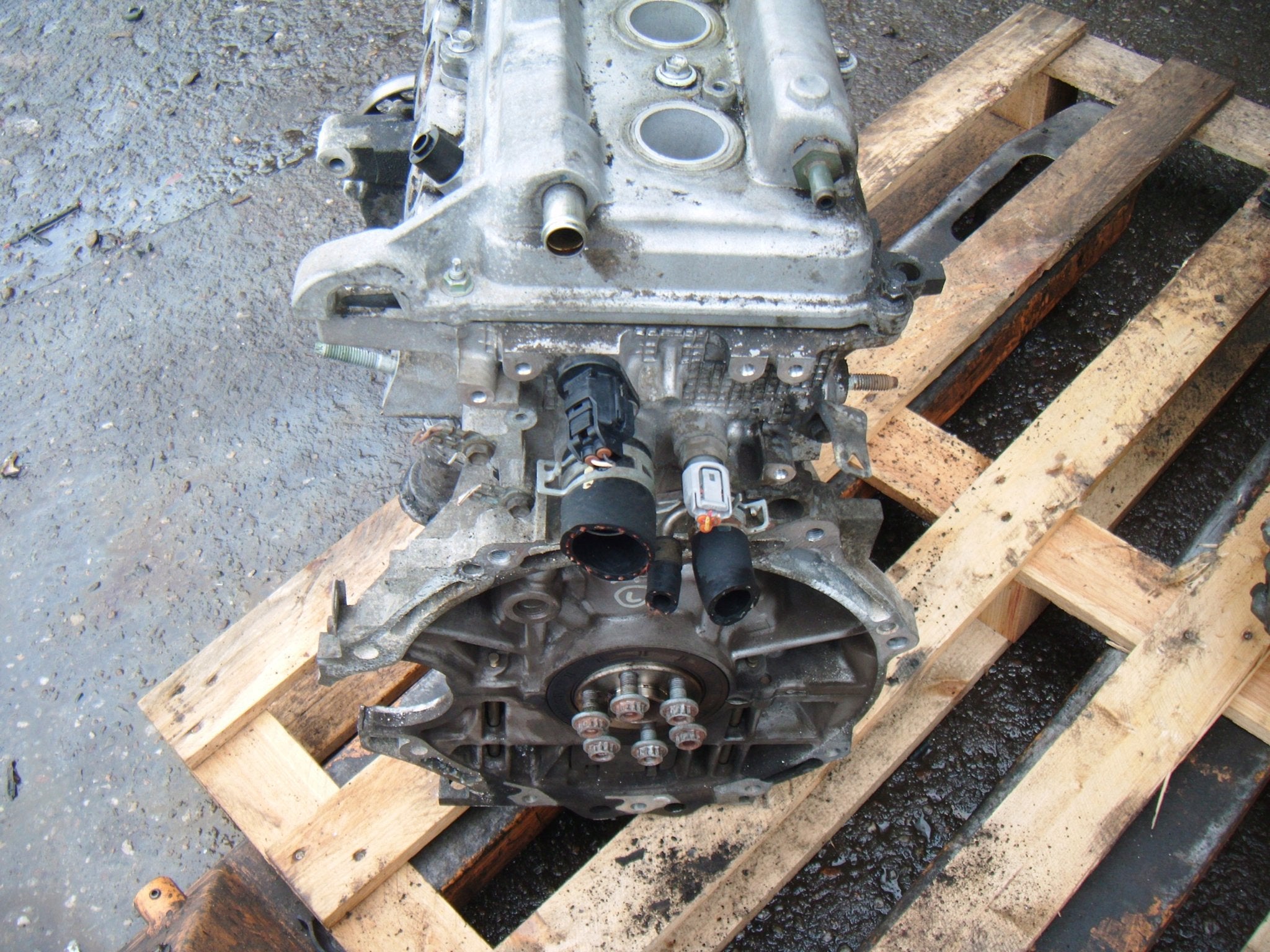 Moteur 2NZFE Nu YARIS TOYOTA, Envoi, Utilisé, Skoda