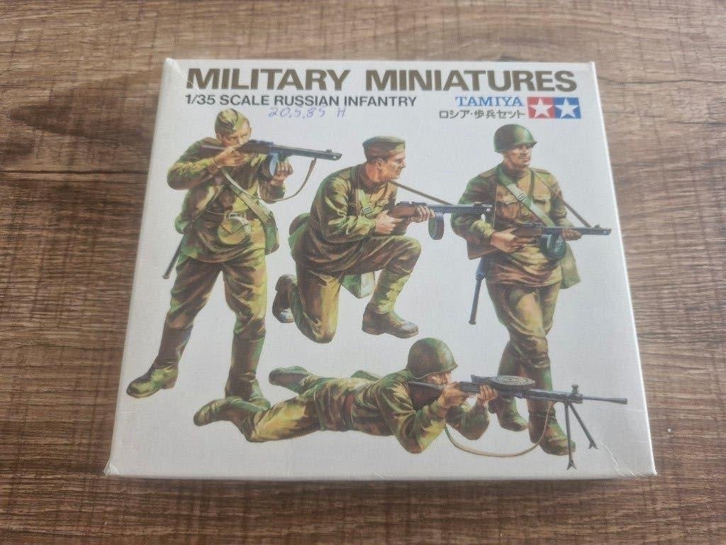 Tamiya 1/35 Russian Army Infantry, Hobby & Loisirs créatifs, Modélisme | Figurines & Dioramas, Enlèvement ou Envoi, Neuf, 1:35 à 1:50