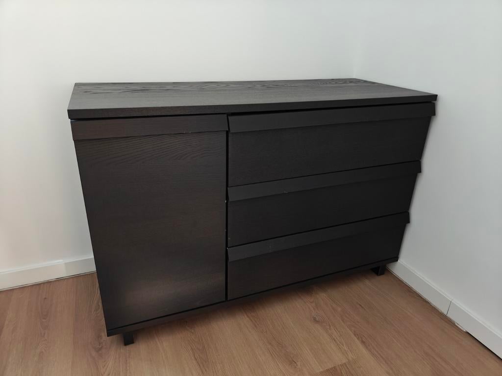 Commode Ikea Oppland, Enlèvement