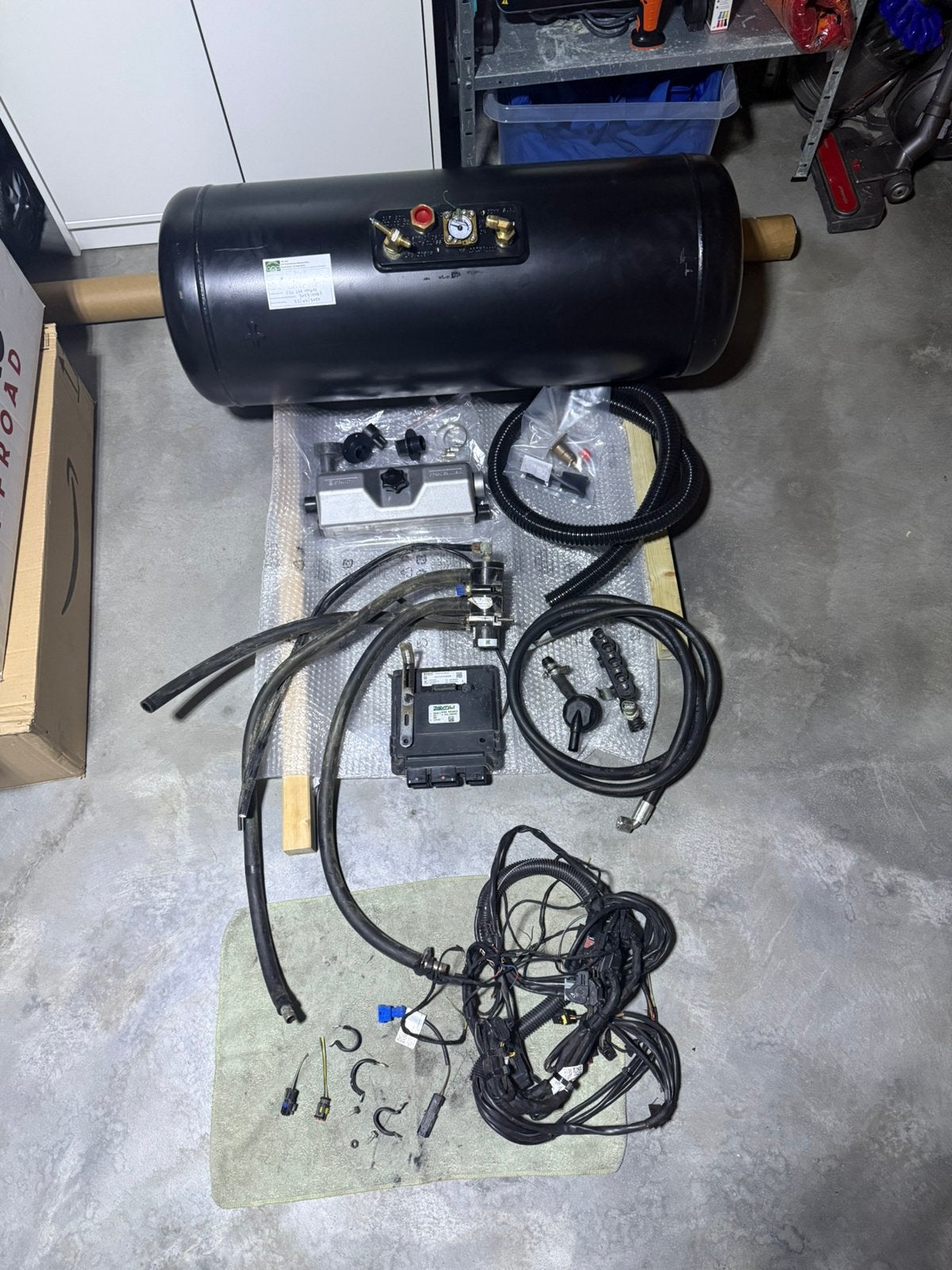 Kit LPG Zavoli Bora Advance 2024 (Facture 3 175€) + Cuve 90L, Enlèvement, Utilisé, Daihatsu