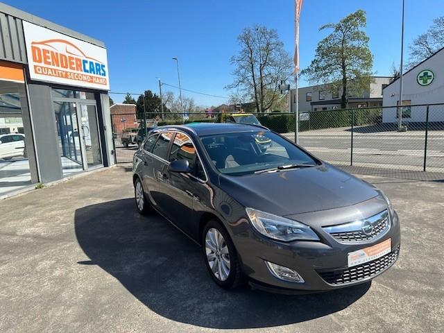 Opel Astra break, 1.6i benzine, 2012, 131.647km's+Garantie, Auto's, Bluetooth, Euro 5, Bedrijf, Break