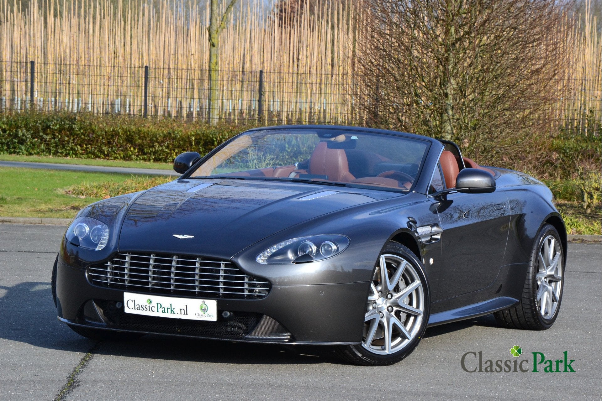 Aston Martin V8 VANTAGE S Roadster, Autos, Entreprise, Cabriolet, Boîte manuelle, 2 portes