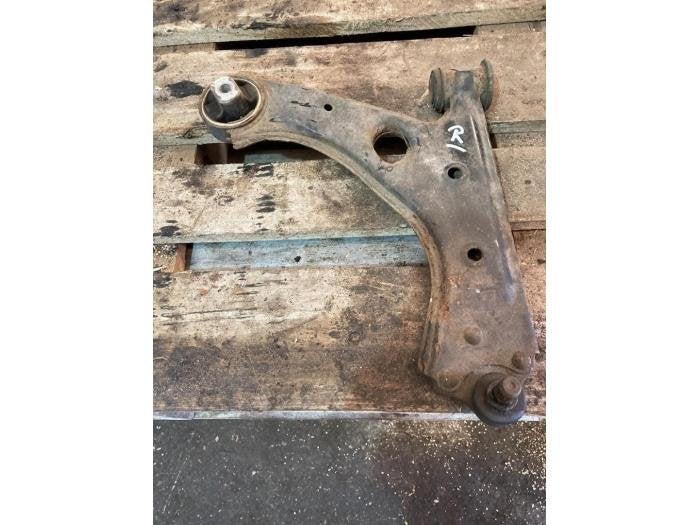 Draagarm rechts-voor van een Alfa Romeo Mito, Gebruikt, -, -, Ophalen of Verzenden