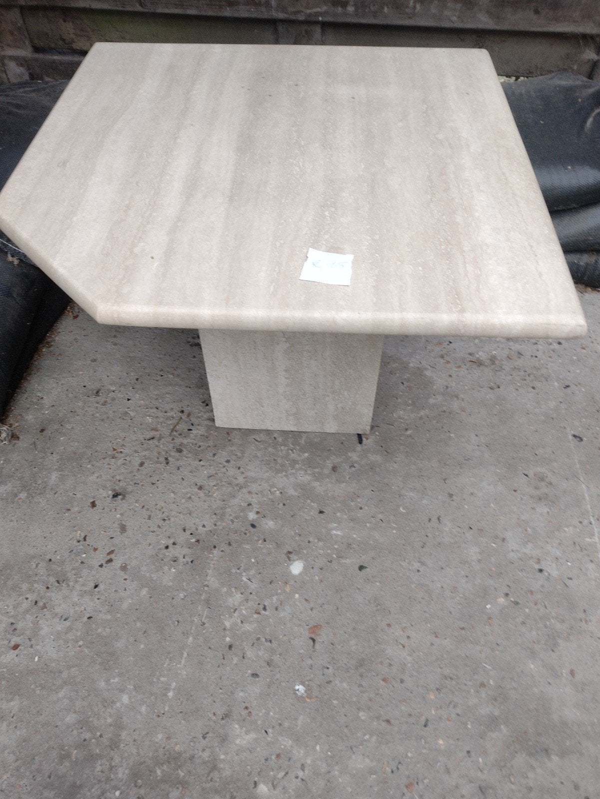 salon tafel, Ophalen