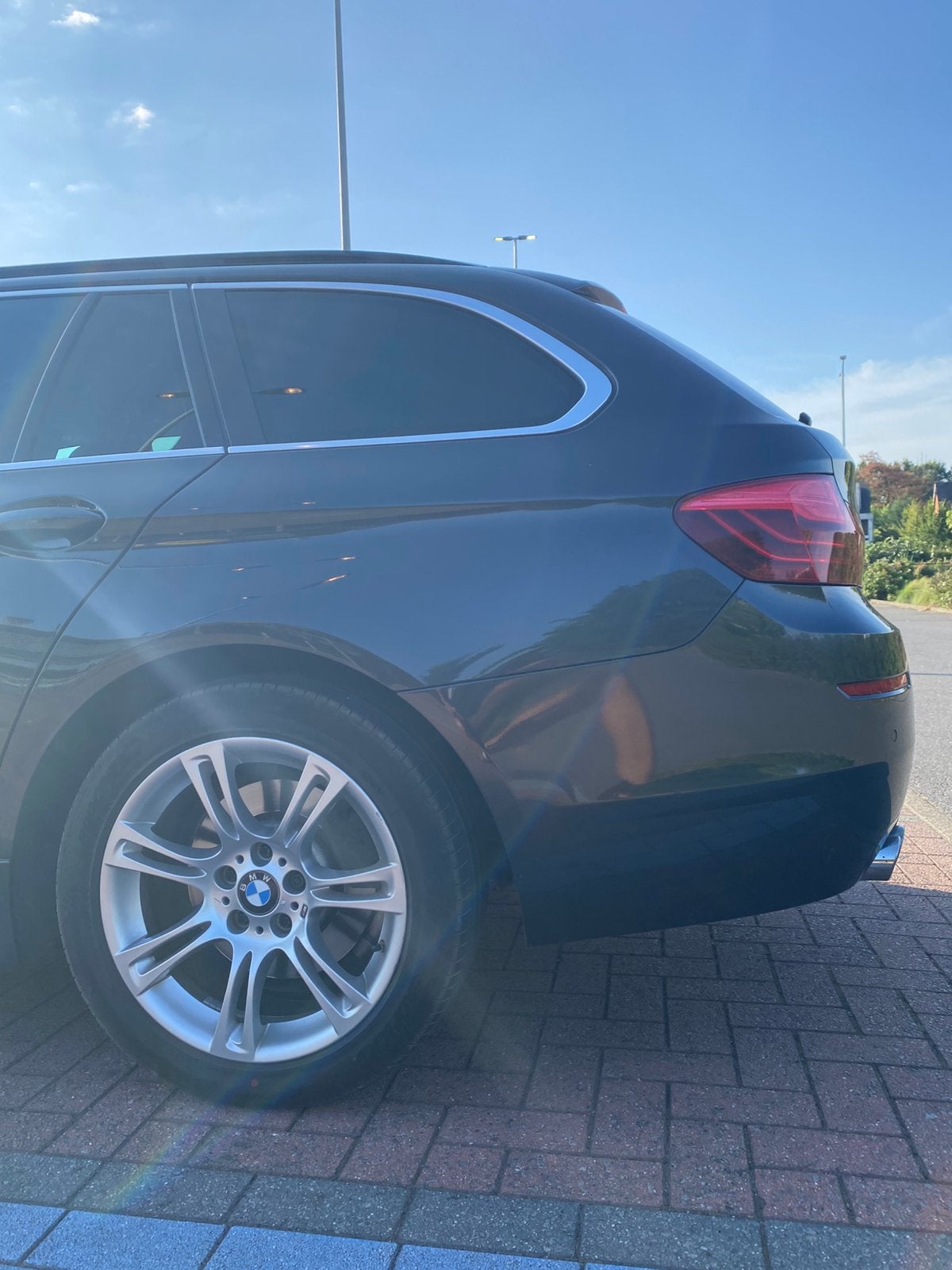 518d Twin power turbo!, Auto's, Automaat, Achterwielaandrijving, Bluetooth, Leder