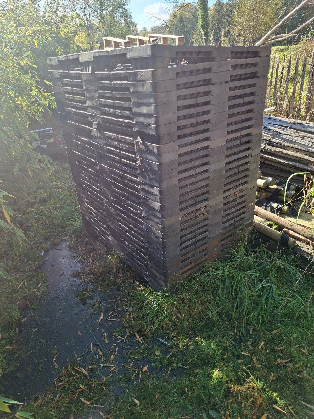 Plastiek wegwerp paletten, Ophalen