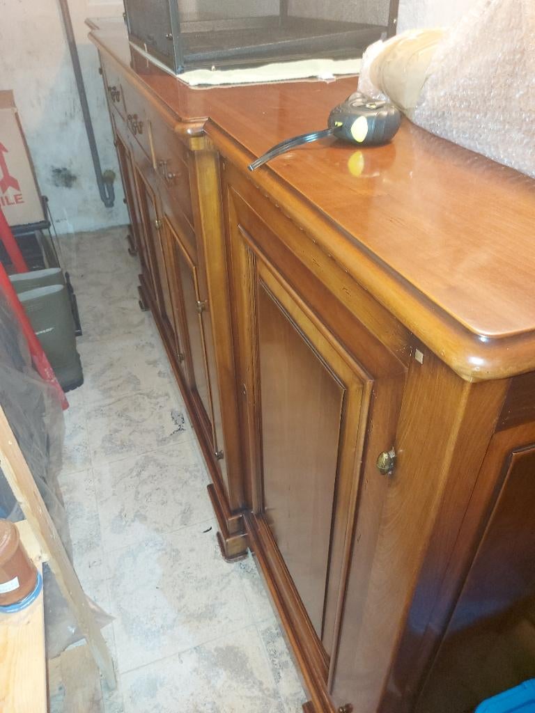Dressoir uit kersenhout met certificaat, Huis en Inrichting, Kasten | Dressoirs, Ophalen, Met deur(en), Zo goed als nieuw, 200 cm of meer