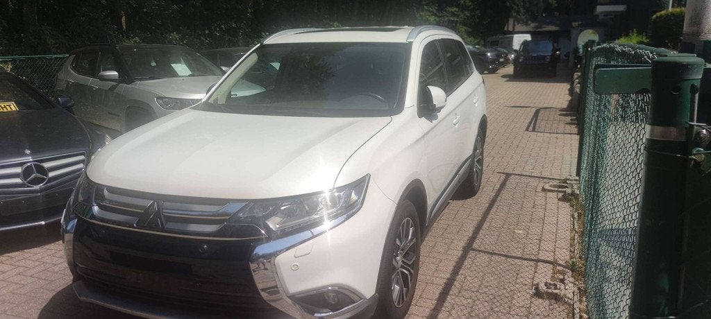 Mitsubishi Outlander Outlander 2.2 DI-D 4WD Diamond Edition, Achat, Outlander, Entreprise, 7 places