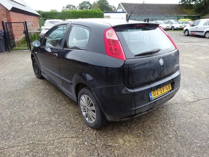 Achteras voorwielaandrijving van een Fiat Punto Grande, Gebruikt, -, -, Ophalen of Verzenden