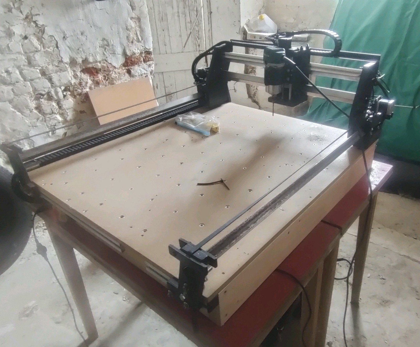 CNC-machine (freesmachine), Ophalen of Verzenden, Gebruikt