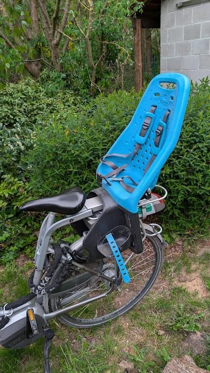Fietsstoeltje Yepp achteraan, Ophalen