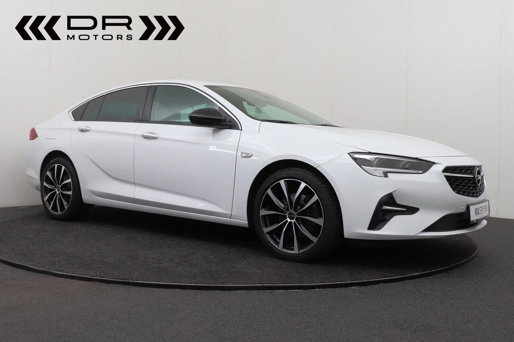 Opel Insignia KEYLESS - CAMERA - LED -, Auto's, 4 deurs, 122 pk, 4 cilinders, 0 kg