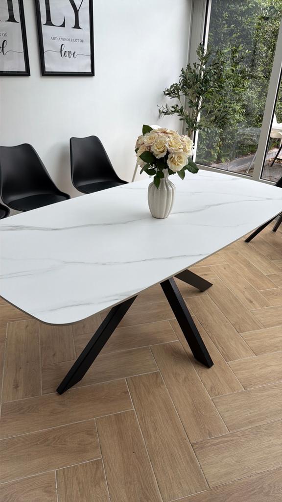 Eettafel keramiekblad, Ophalen, Zo goed als nieuw