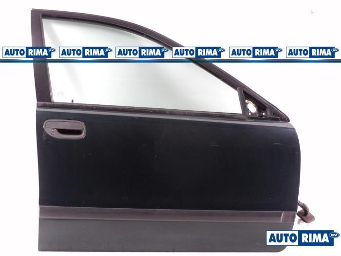 Portier 4Deurs rechts-voor van een Volvo V40 (244), Gebruikt, -, Deur, -