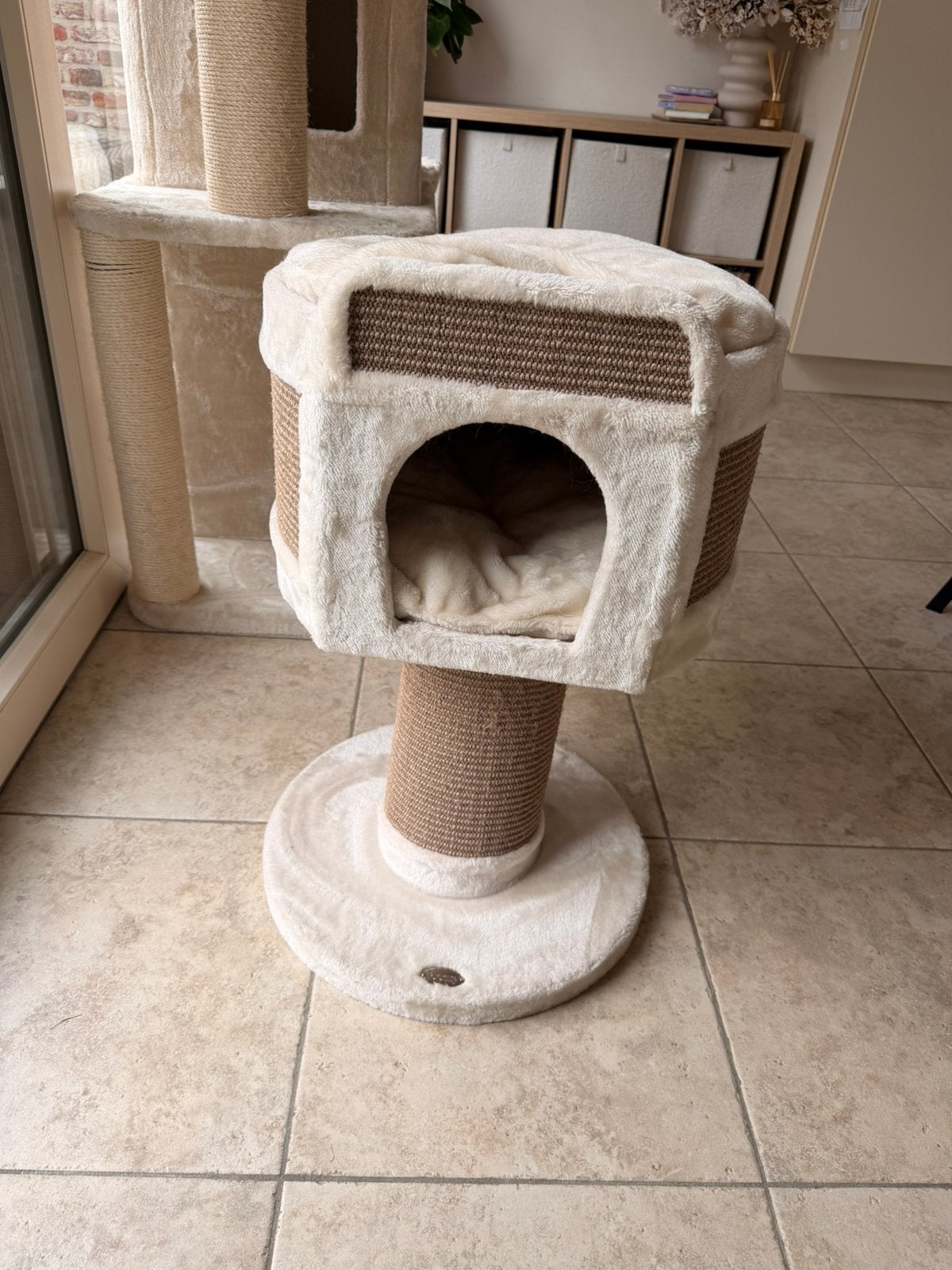 Griffoir par tonne beige, Animaux & Accessoires, Enlèvement, Comme neuf, Griffoir