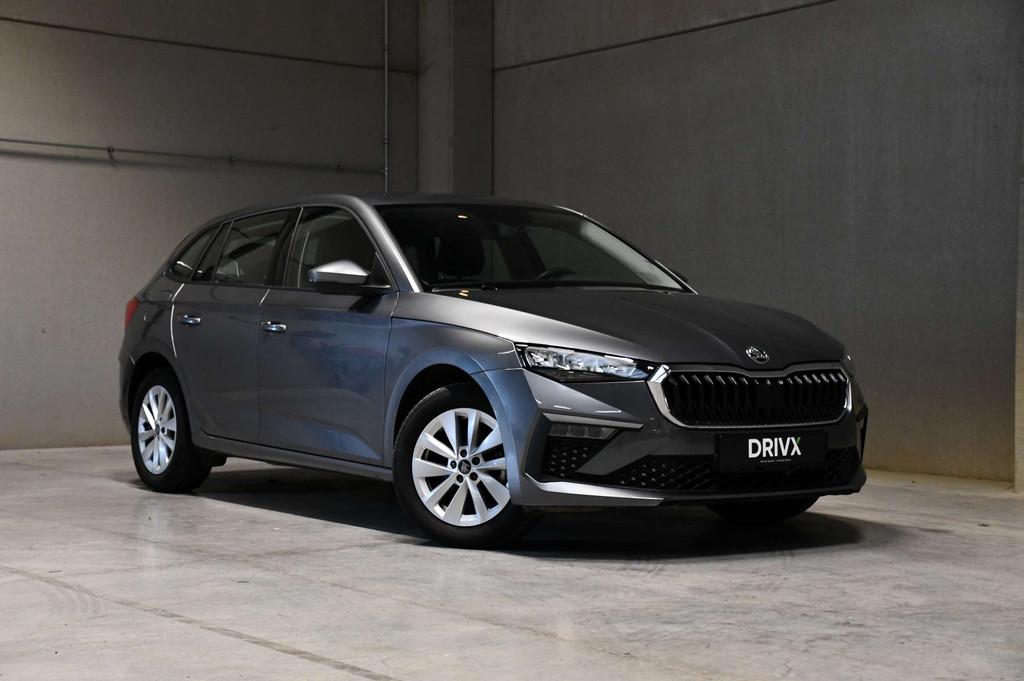 Skoda Scala Scala 1.0 TSI Selection DSG (bj 2025, automaat), Auto's, Gebruikt, 116 pk, Bedrijf, 5 deurs