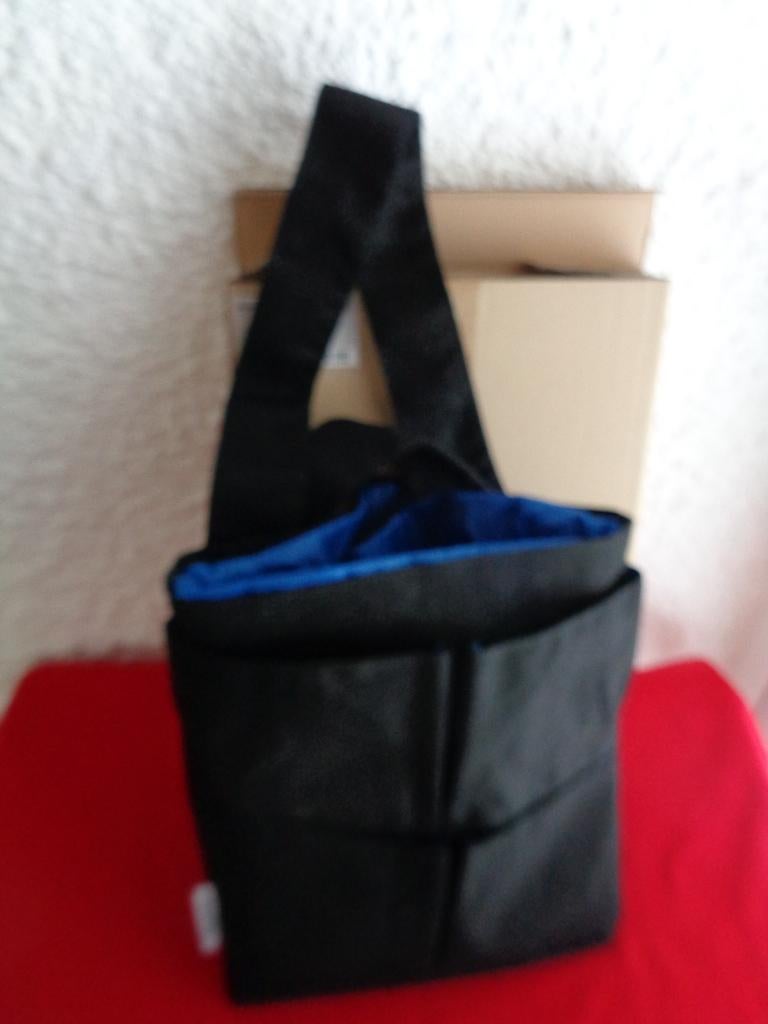 Sac de rangement conçue par Dyson Noir/Violet, Bijoux, Sacs & Beauté, Envoi, Neuf, Noir, Homme ou Femme