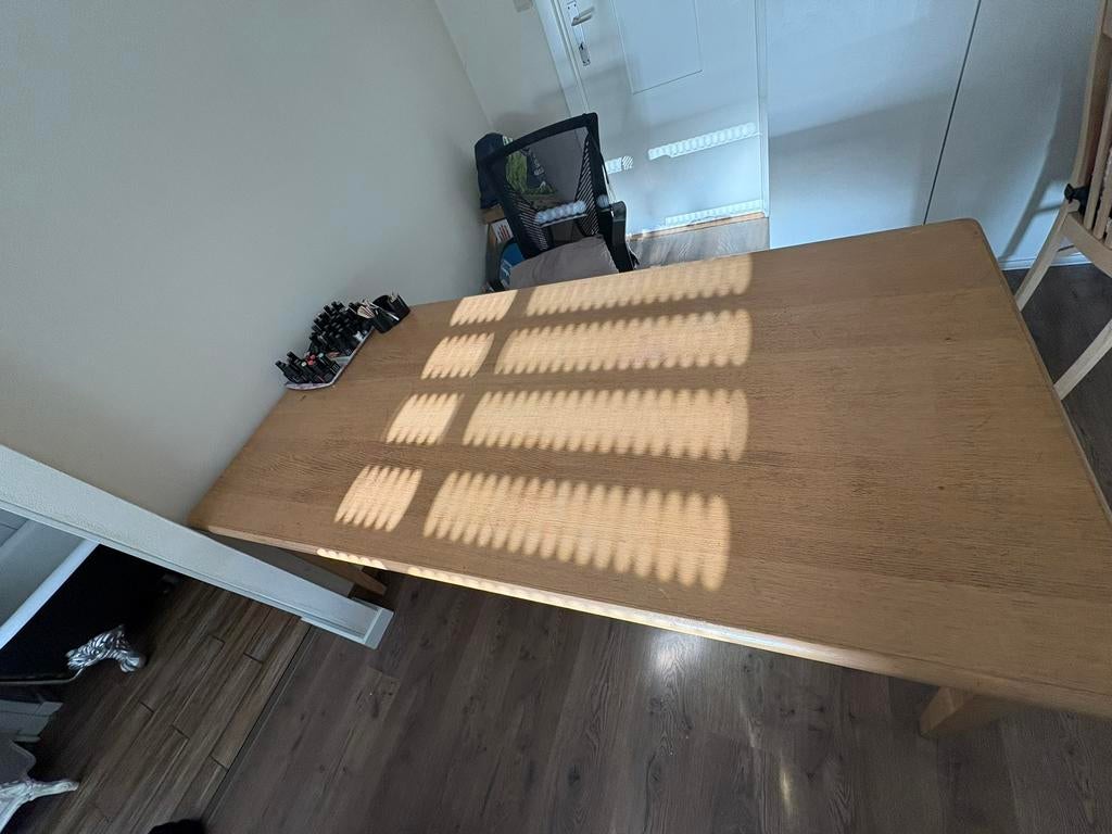 Grote houten tafel, Ophalen, Zo goed als nieuw
