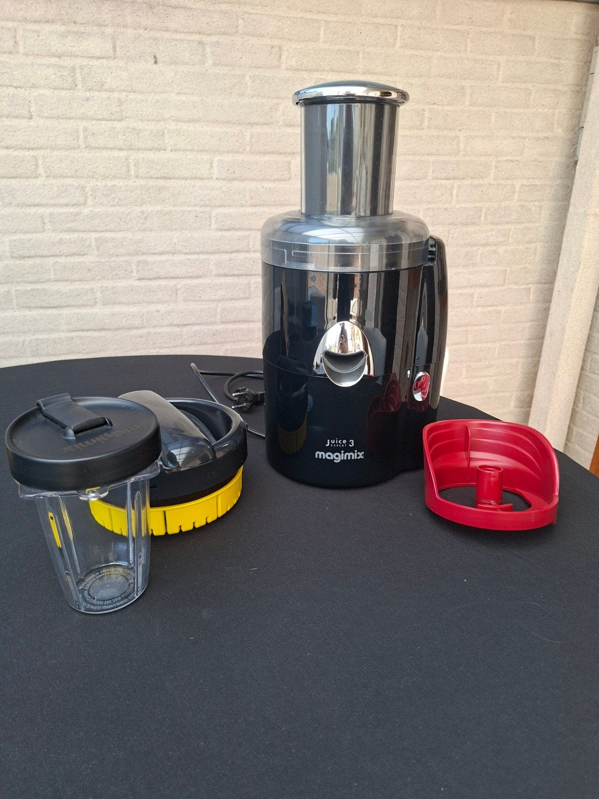 Magimix juice expert 3, Enlèvement, Comme neuf, Électrique, Presse-agrumes lent