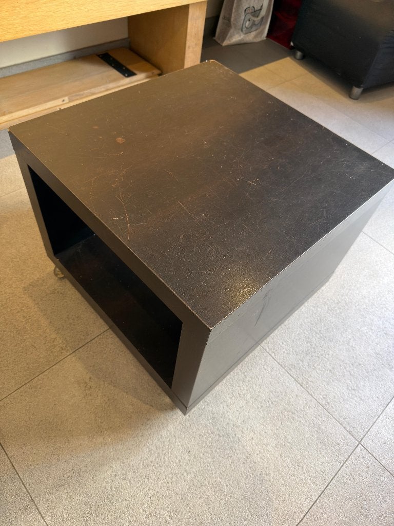 Bijzettafel op wielen, Gebruikt, Vierkant, 55 tot 75 cm, Hout