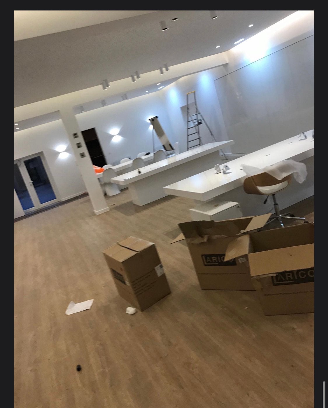 Travaux, Offres d'emploi