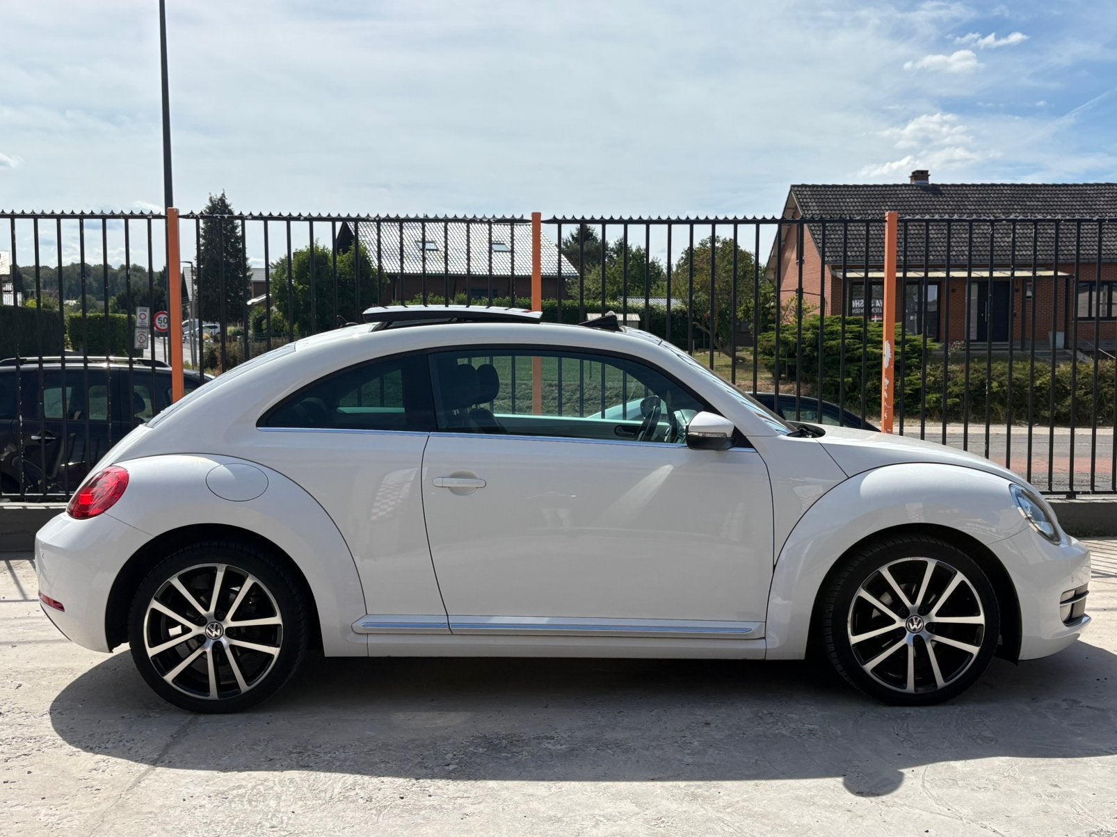 VW BEETLE DESIGN 1.2 TSI ESSENCE 2012 152 000KM CARPASS, Euro 5, Achat, Entreprise, Coccinelle
