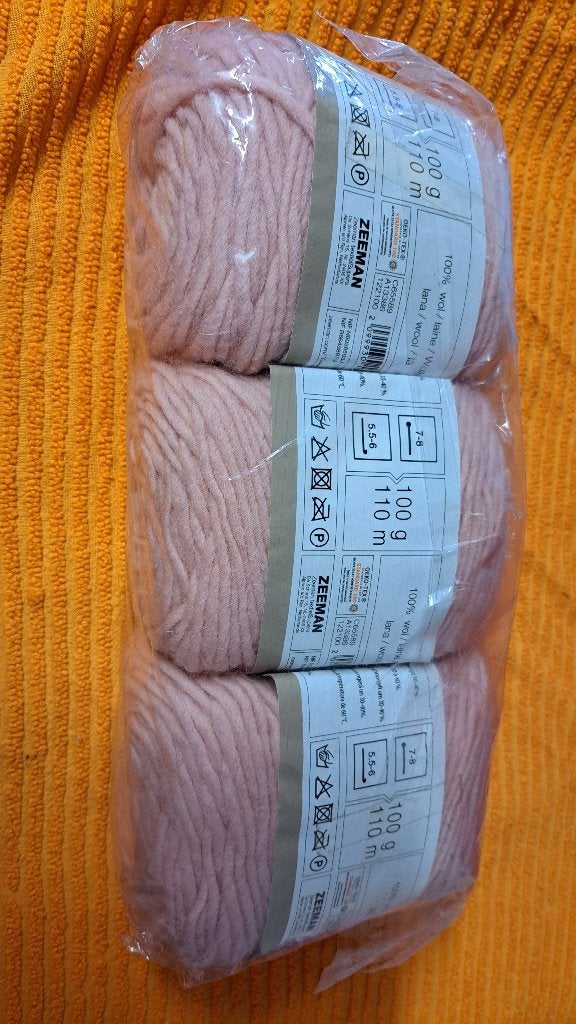 Viltwol NIEUW, Enlèvement ou Envoi, Neuf, Tricot ou Crochet, Laine ou Fils