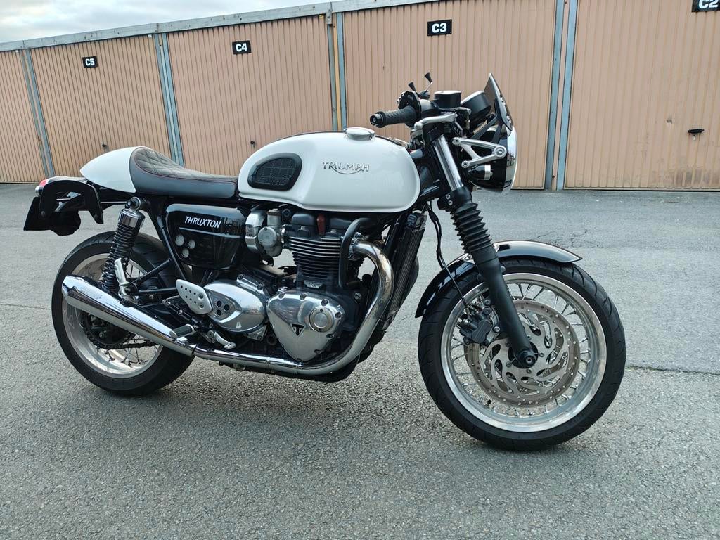 Triumph Thruxton 1200cc - cafe racer, Motoren, Motoren | Triumph, 2 cilinders, Motorrijbewijs A, Meer dan 35 kW, 1200 cc