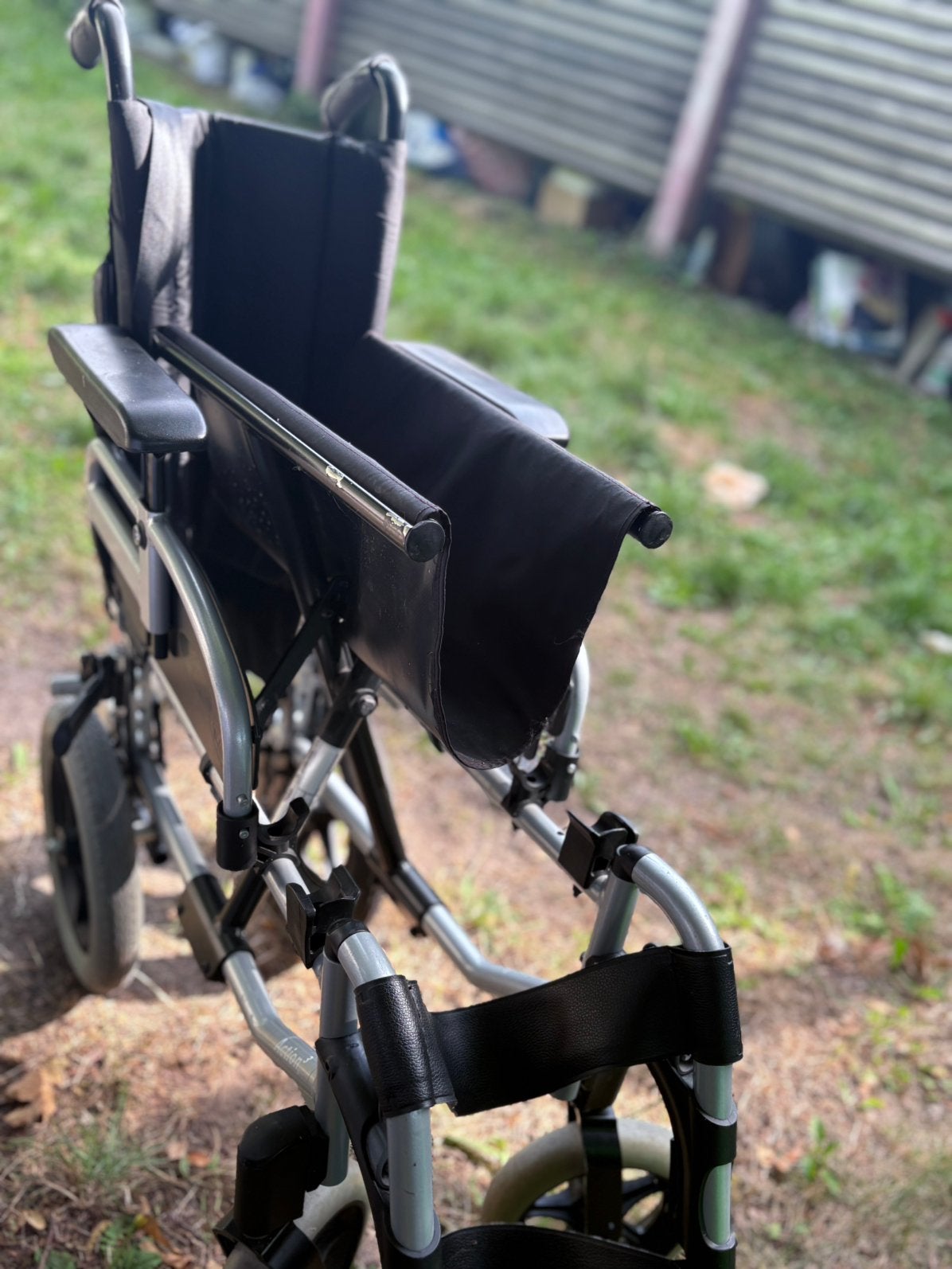 fauteuil roulant, Enlèvement, Comme neuf