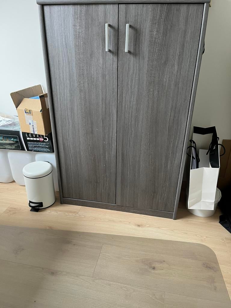 Armoire, Enlèvement, Utilisé