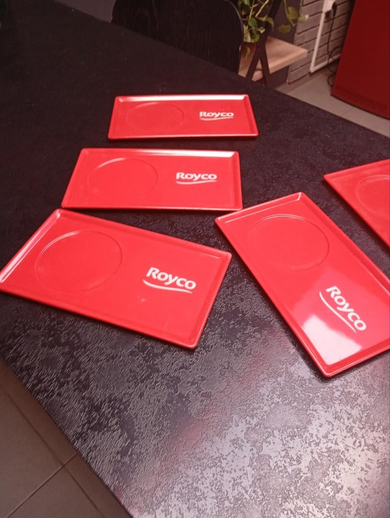 Plateau de présentation pour mug royco, Collections