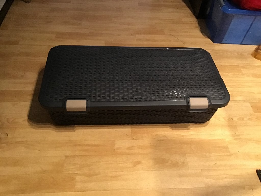 Lage opbergbak Curver, Ophalen