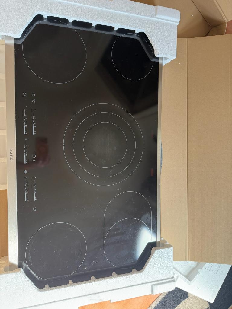 Taque AEG vitrocéramique 90cm x 51,5cm HK955070XB, Electroménager, Tables de cuisson, Encastré, Halogène, Enlèvement, Utilisé