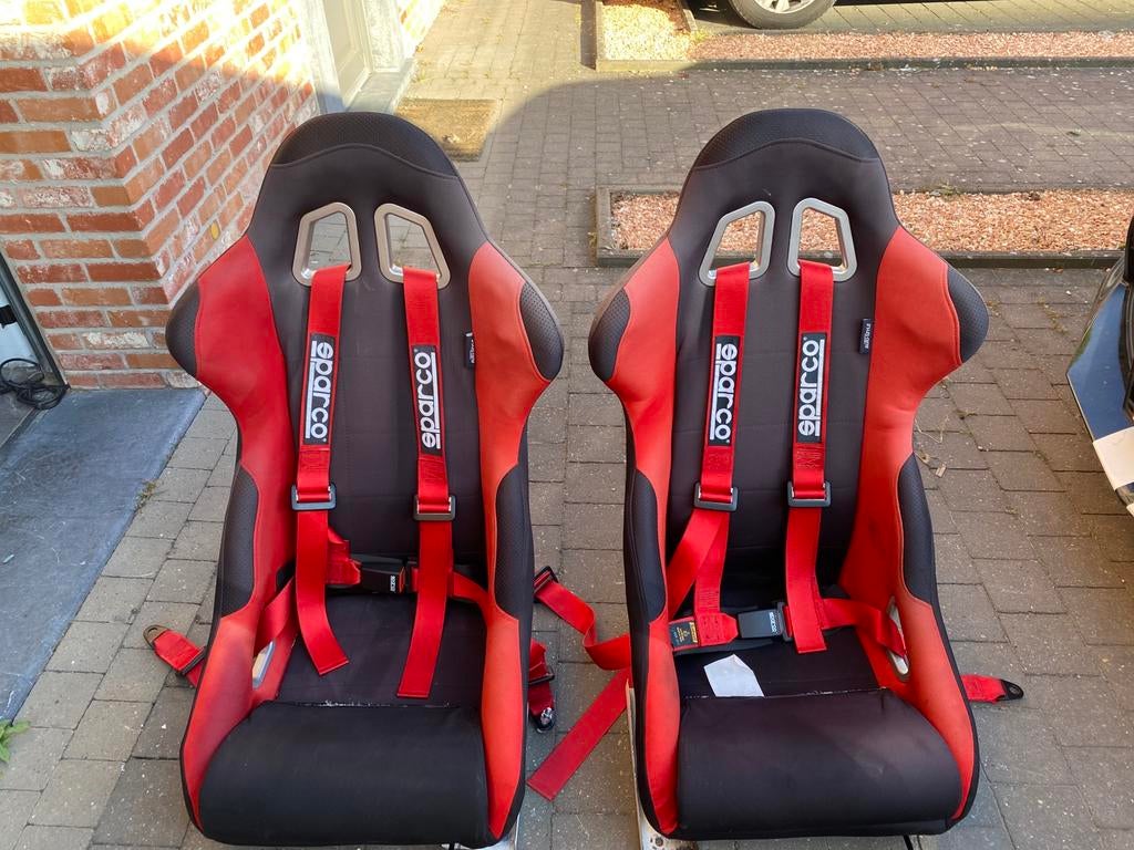 Sparco kuipstoelen, Enlèvement, Utilisé