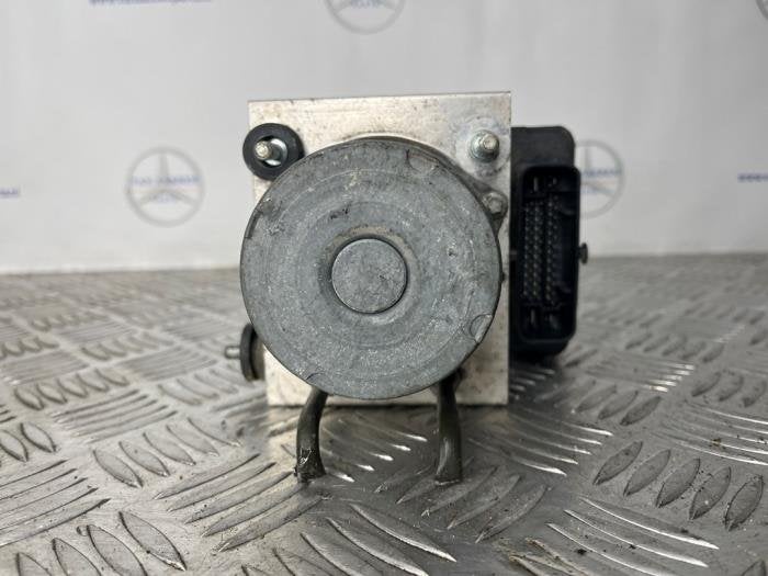 Pompe ABS d'un Mercedes Sprinter, -, 3 mois de garantie, Utilisé, -