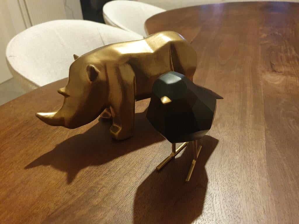 Accessoires décoratifs pour le salon : rhinocéros et oiseau, Enlèvement, Comme neuf
