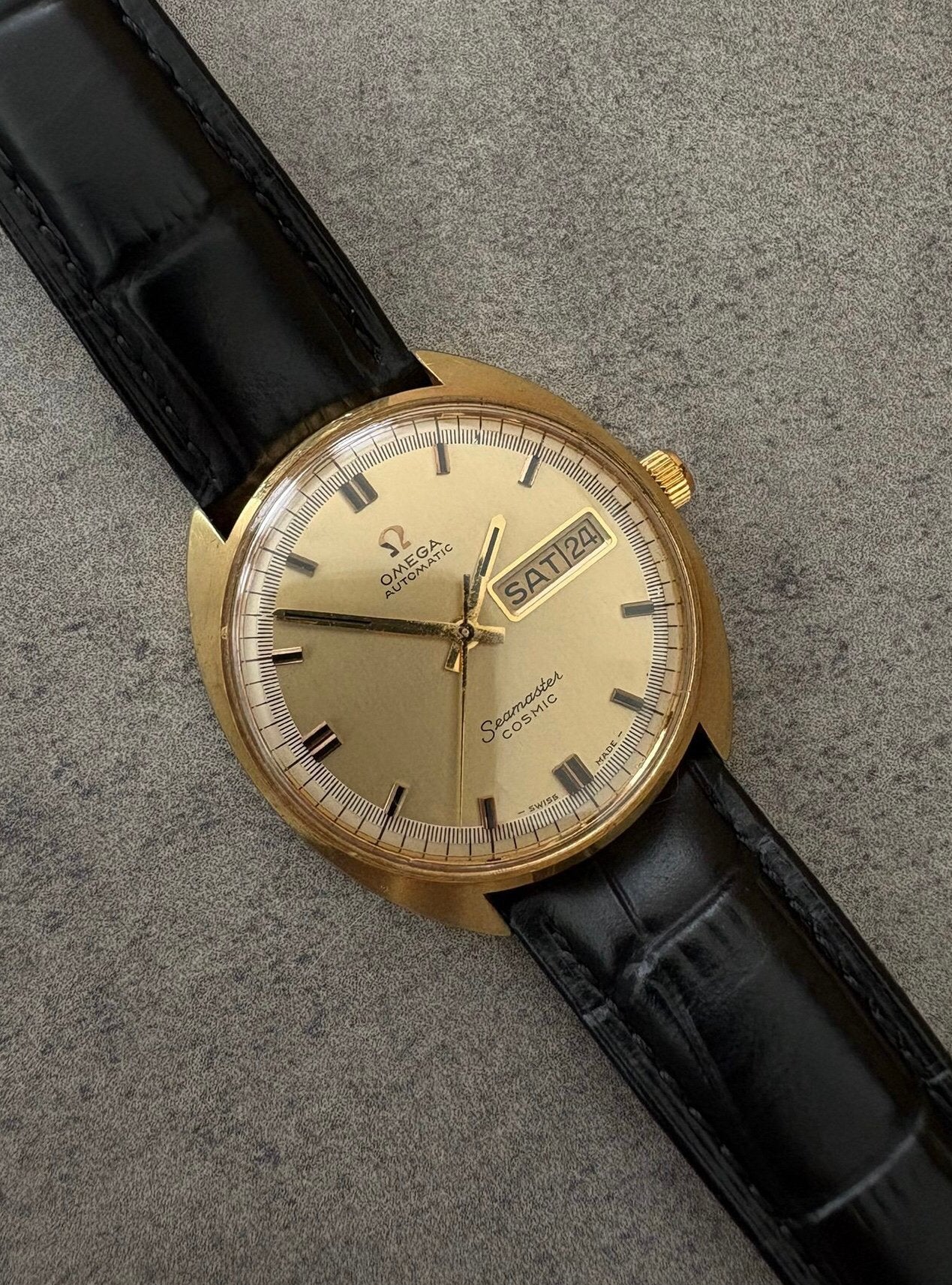 Omega Seamaster Cosmic - 166.036, Handtassen en Accessoires, Horloges | Heren, Zo goed als nieuw, Polshorloge, Omega, Goud, Leer