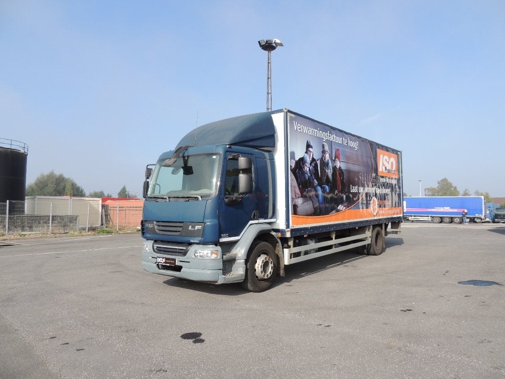 daf lf 55.250 bakwagen laadklep 2013  euro 5, Auto's, Automaat, Euro 5, Achterwielaandrijving, Blauw